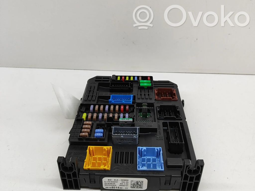 Peugeot 5008 II Fuse module 