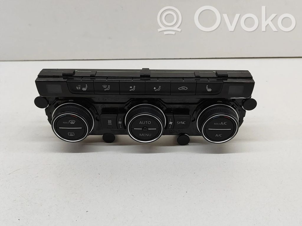 Volkswagen Golf VII Przełącznik / Włącznik nawiewu dmuchawy 