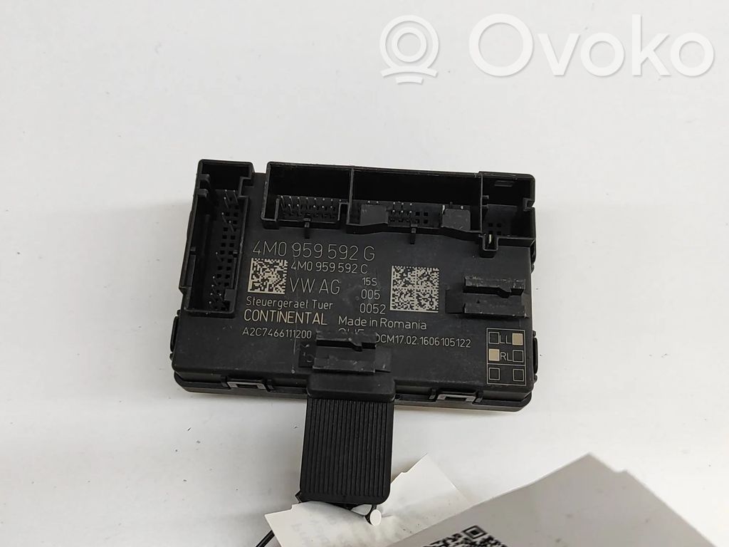 Audi Q7 4M Door control unit/module 