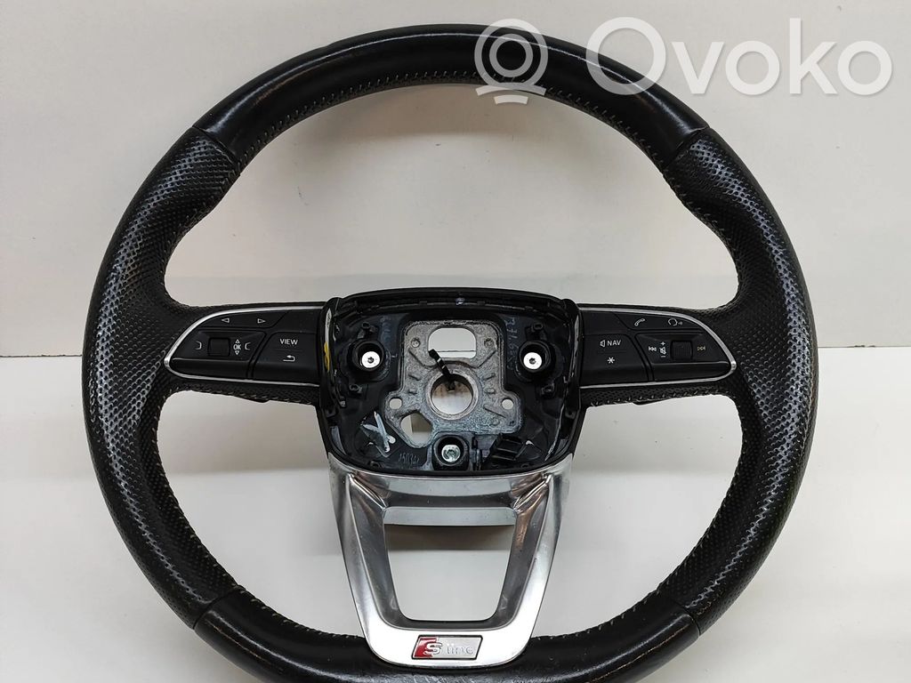 Audi Q7 4M Ohjauspyörä 