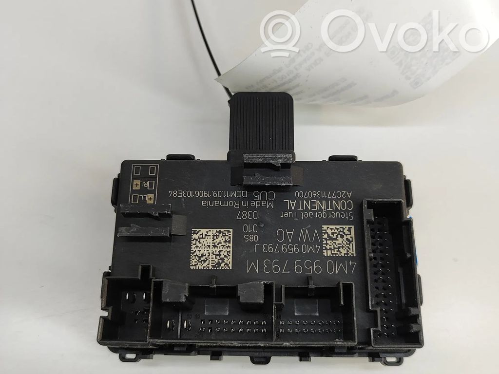Audi e-tron Durvju vadības bloks 