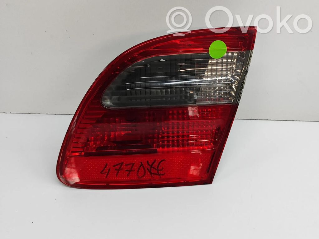 Mercedes-Benz E W211 Luci posteriori del portellone del bagagliaio
