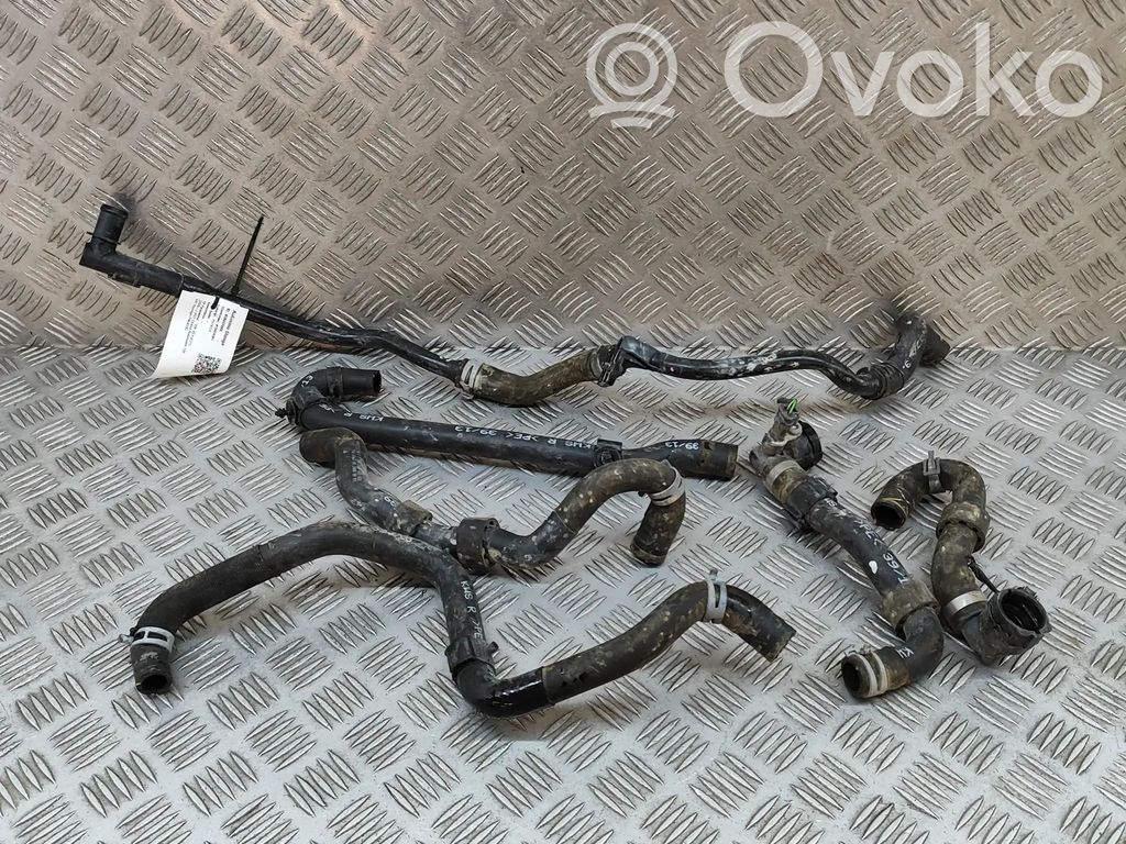 Volkswagen ID.4 Conductă/furtun lichid de răcire motor 