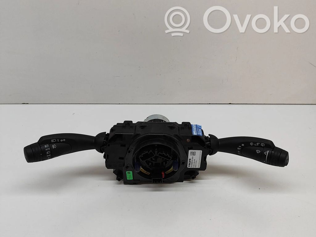 Volvo XC40 Manetka / Przełącznik kierunkowskazów 