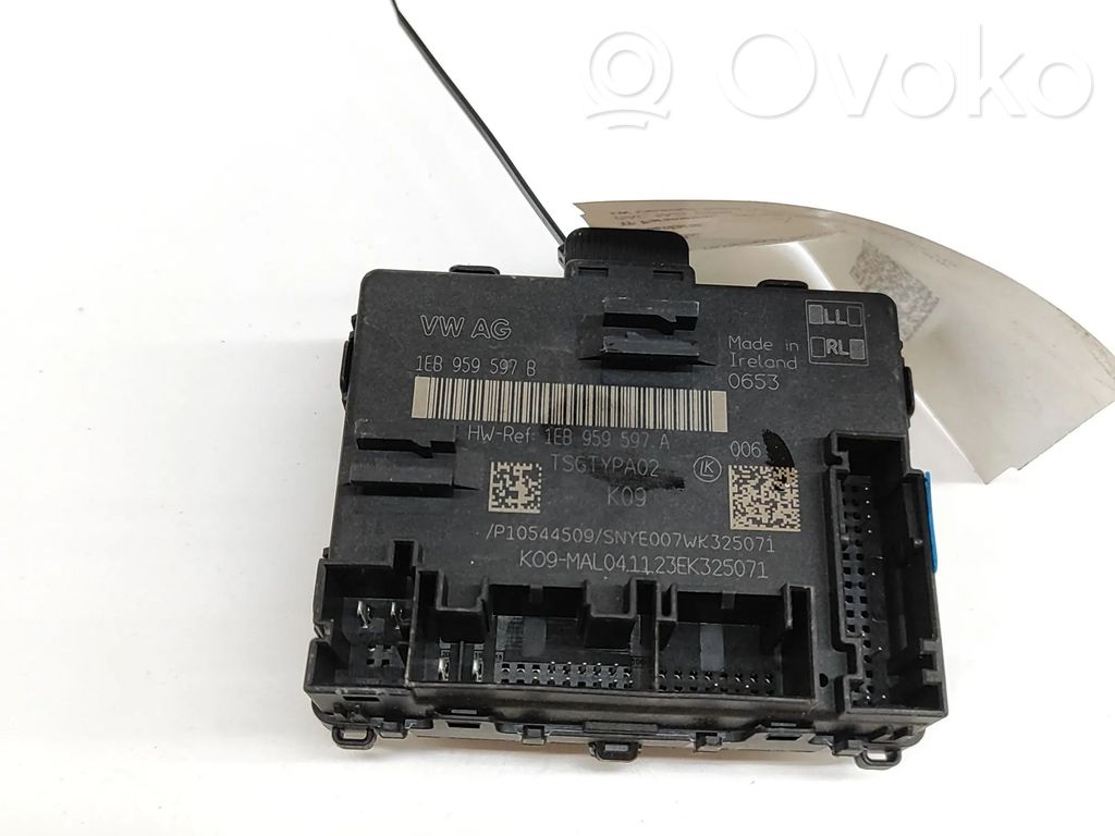 Skoda Enyaq iV Unidad de control/módulo de la puerta 