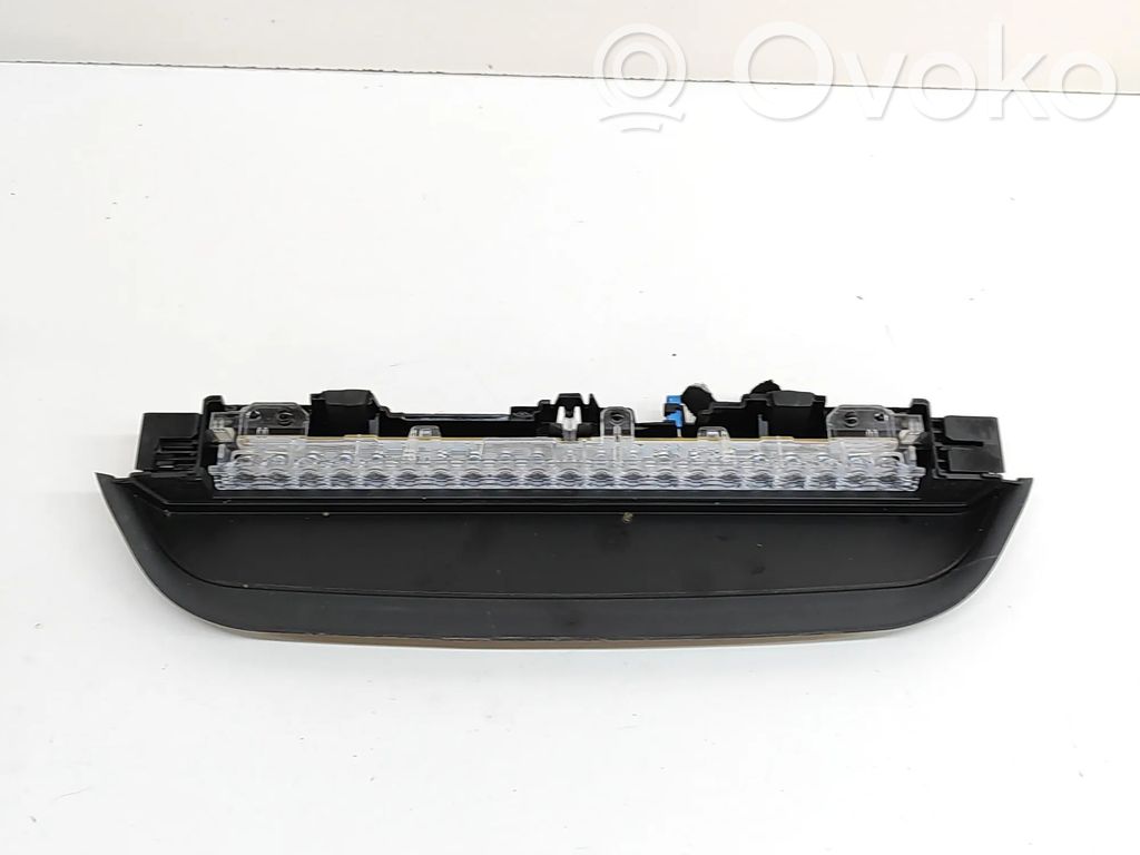 BMW 3 G20 G21 Third/center stoplight 