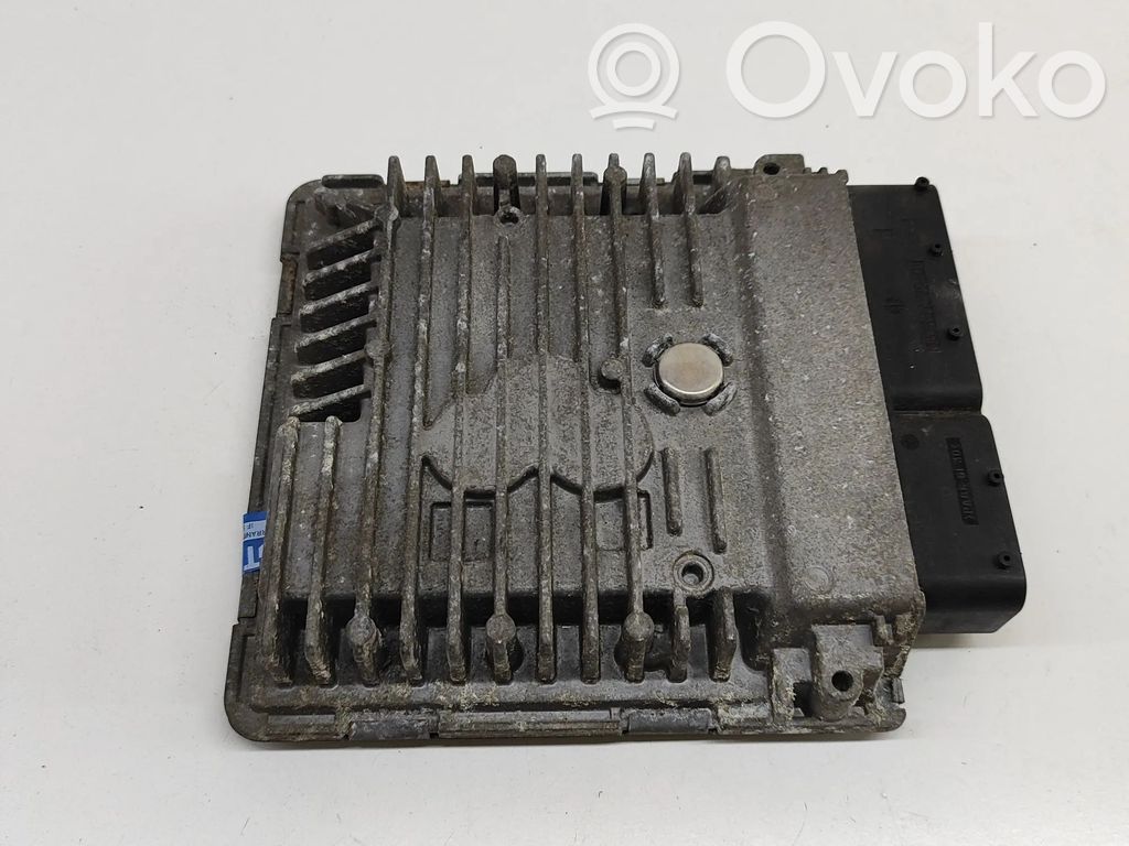 Volkswagen Polo V 6R Engine control unit/module 