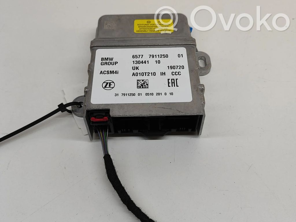 BMW i3 Airbag control unit/module 