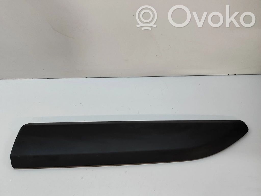 Opel Combo E Etuoven lista (muoto) 