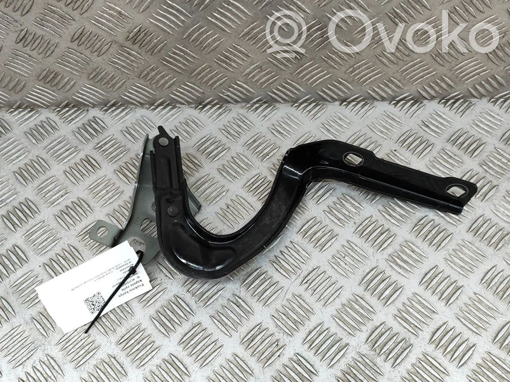 Tesla Model Y Balamale capotă 