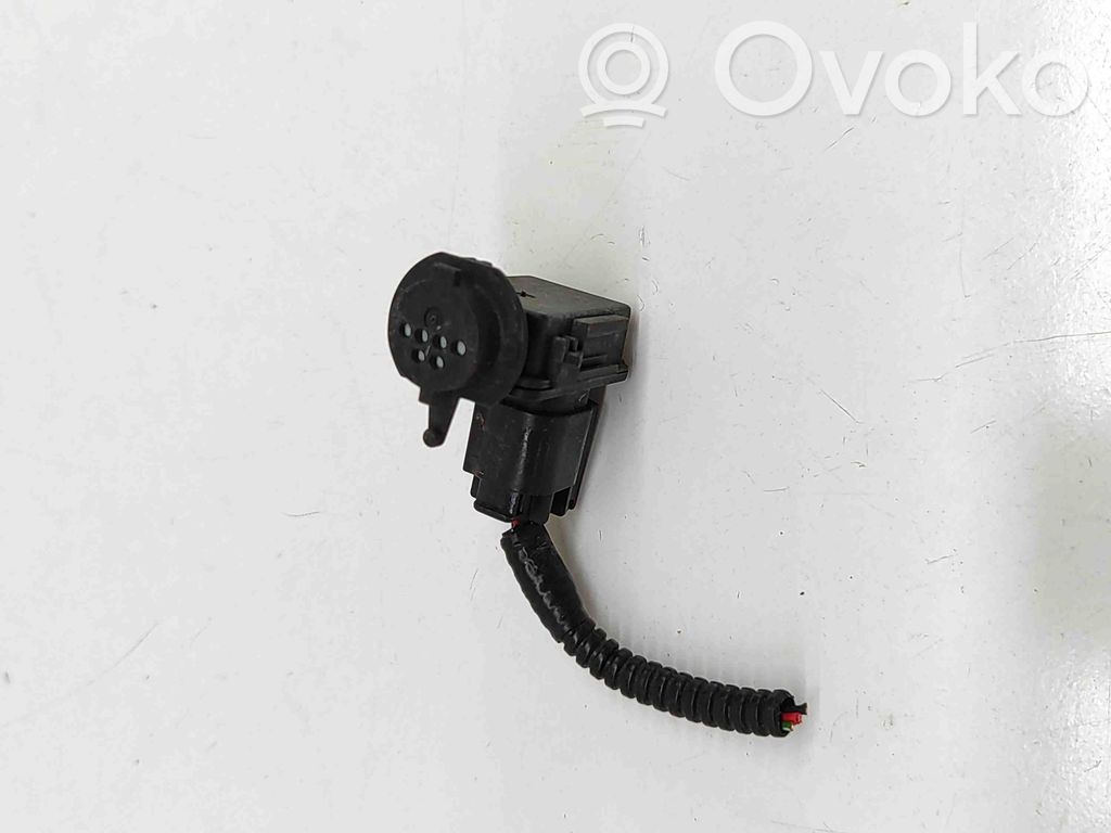 Tesla Model X Luftgütesensor 