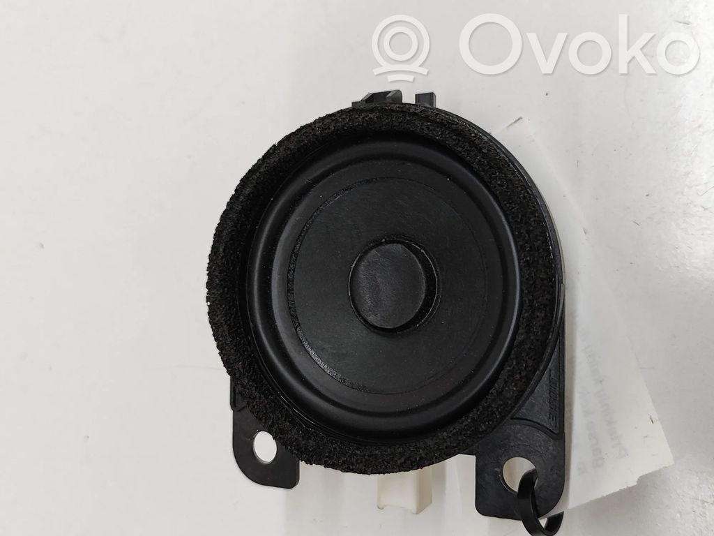 Mazda CX-30 Altavoz de la puerta delantera 