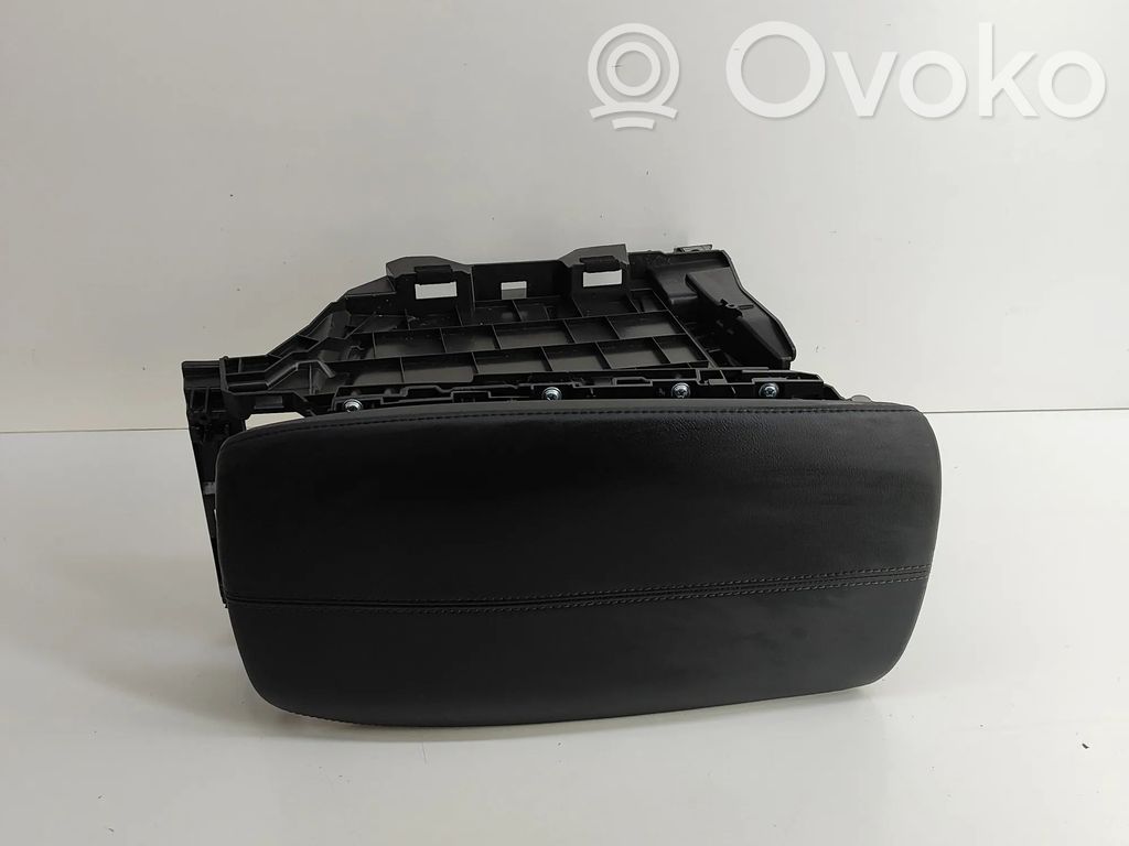 Mazda CX-30 Armrest 