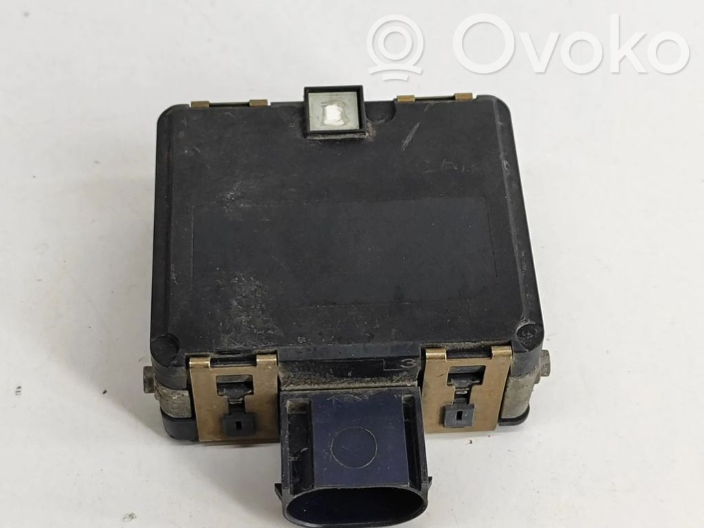 Skoda Superb B8 (3V) Senzor radar distronic 