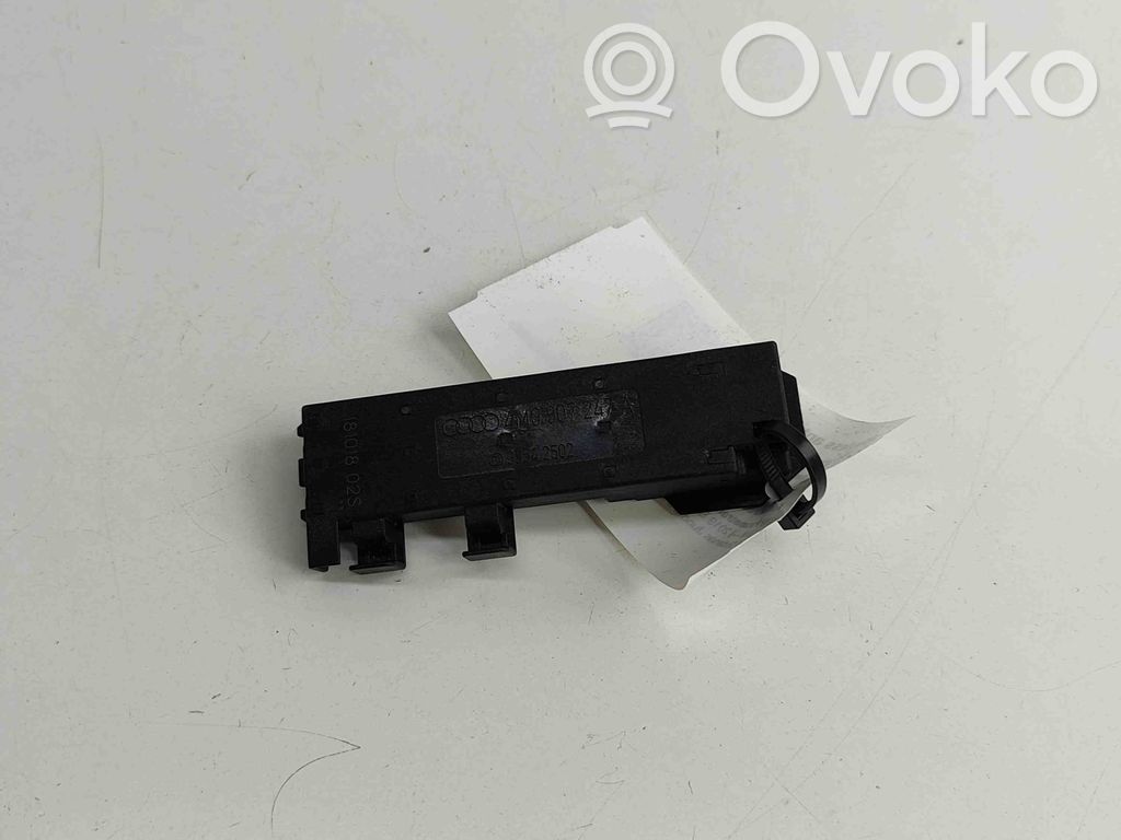 Antenne des Keyless-Systems   4M0907247A
