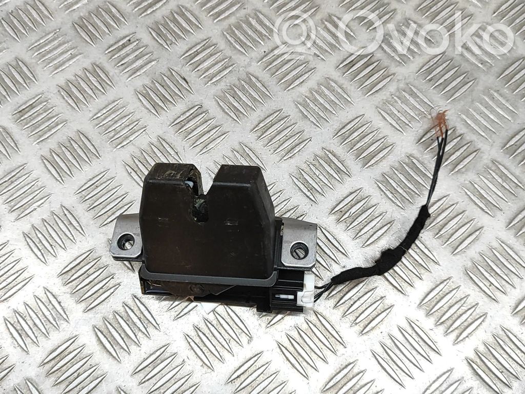 Ford Puma Zamek klapy tylnej / bagażnika 