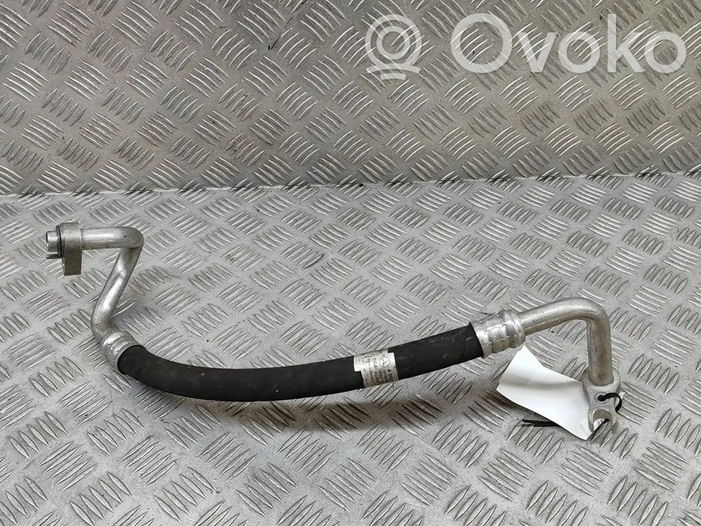 Mercedes-Benz C W205 Manguera/tubo del aire acondicionado (A/C)