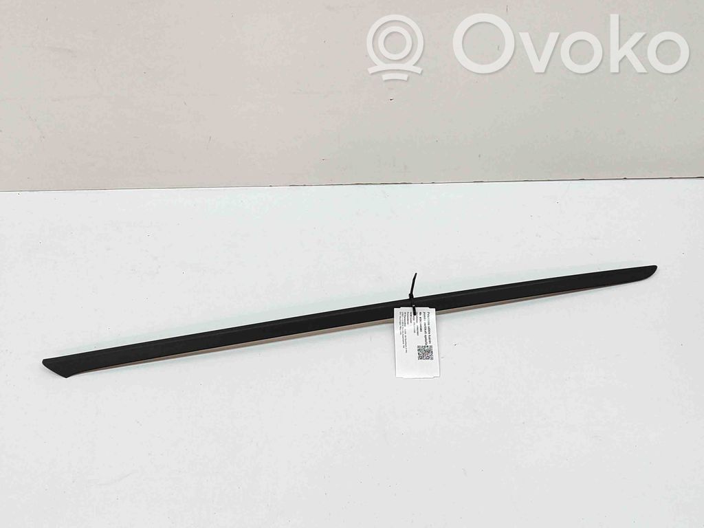Audi Q4 Sportback e-tron Windshield trim 