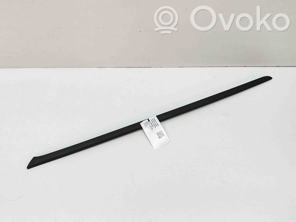 Audi Q4 Sportback e-tron Windshield trim 