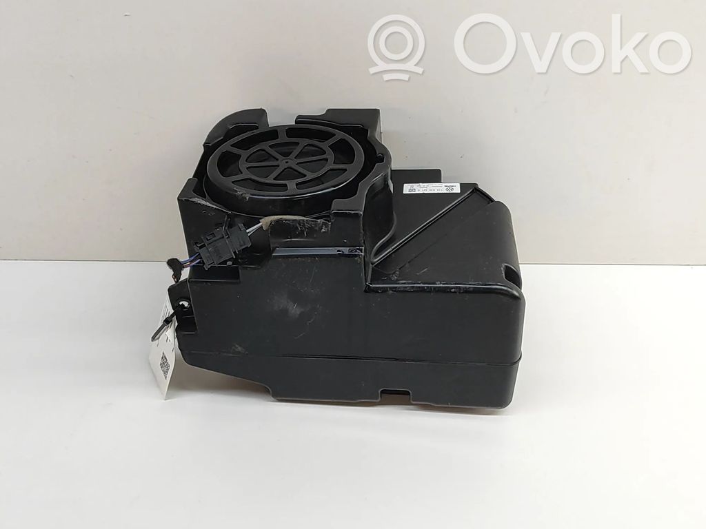 Audi Q4 Sportback e-tron Altavoz subwoofer 