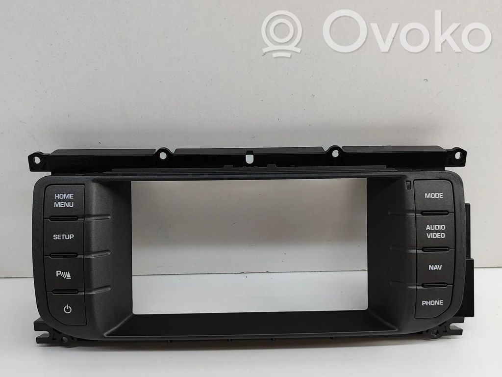 Land Rover Range Rover Evoque L538 Radio/GPS head unit trim 