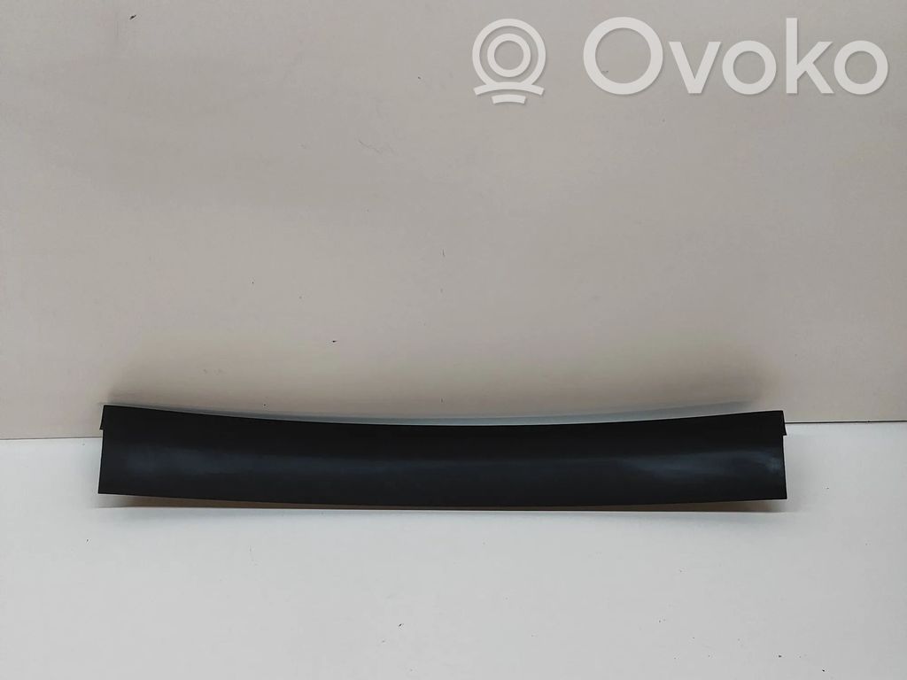 Tesla Model X Rivestimento portellone 
