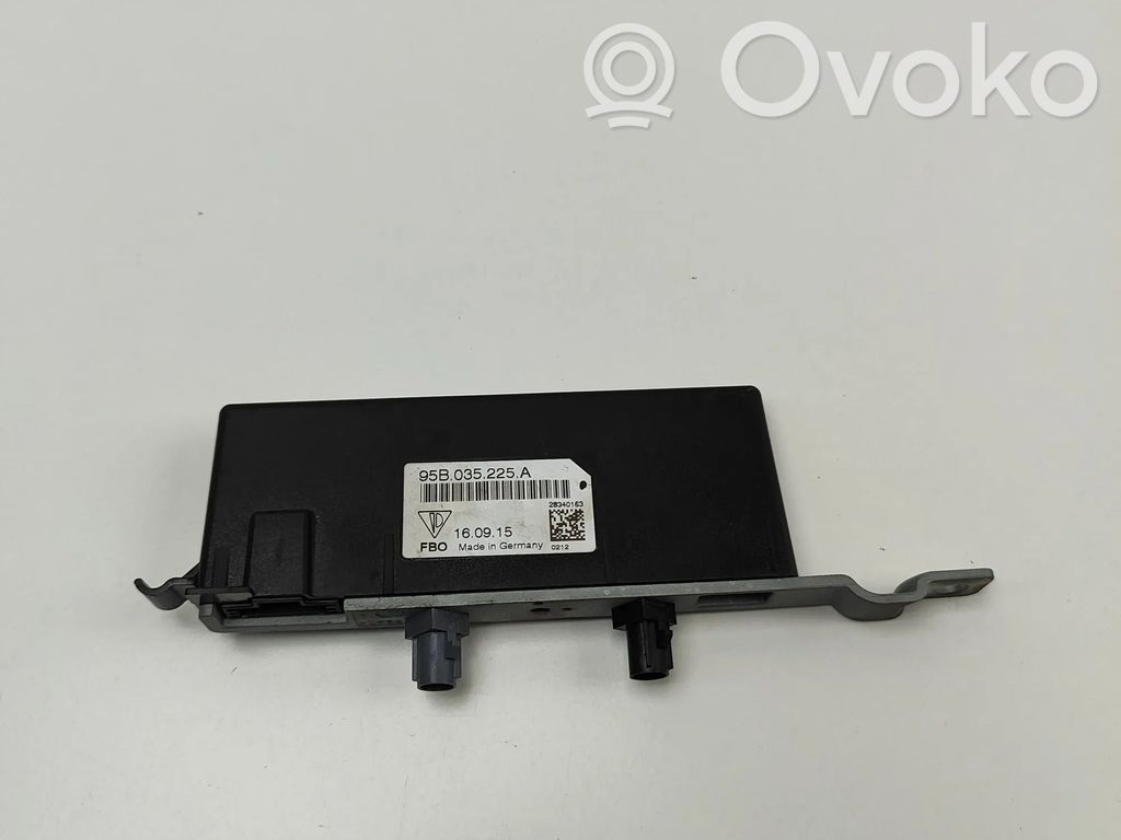 Porsche Macan (95B) Antenos stiprintuvas 