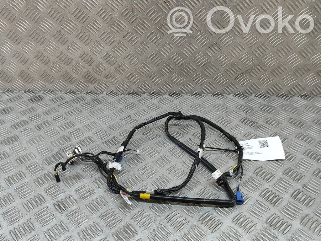 Otros cableados   106878700D