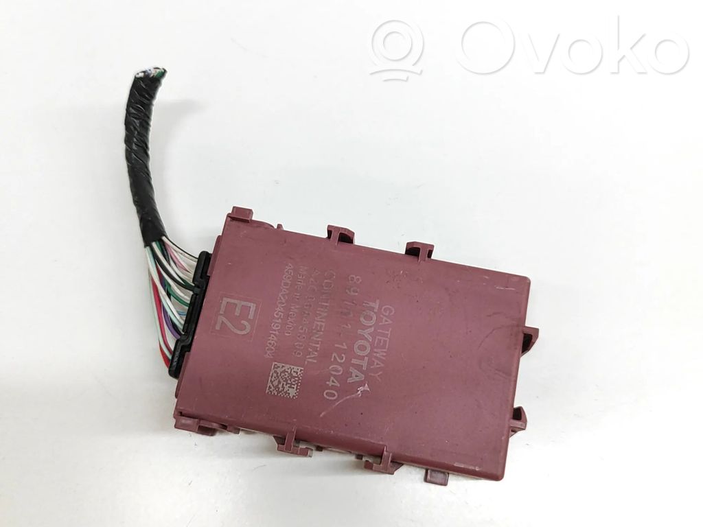 Toyota RAV 4 (XA50) Módulo de control Gateway 