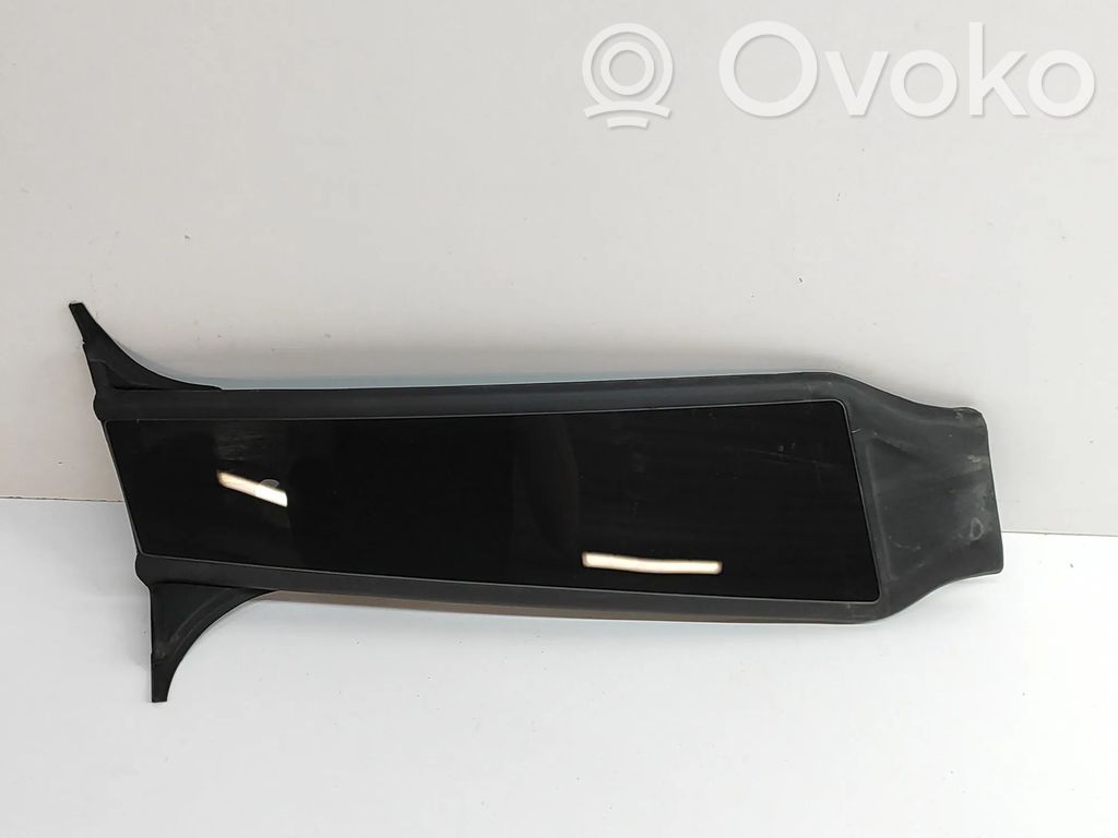 Tesla Model Y Verkleidung oben B-Säule 