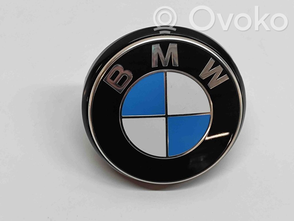 BMW 2 F44 Emblemat / Znaczek 