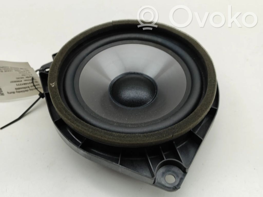 Lexus IS III XE30 Altavoz de la puerta trasera 