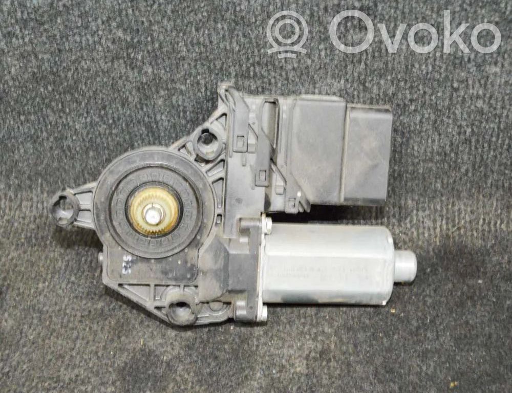 Volkswagen Golf VI Asa reguladora de la puerta trasera