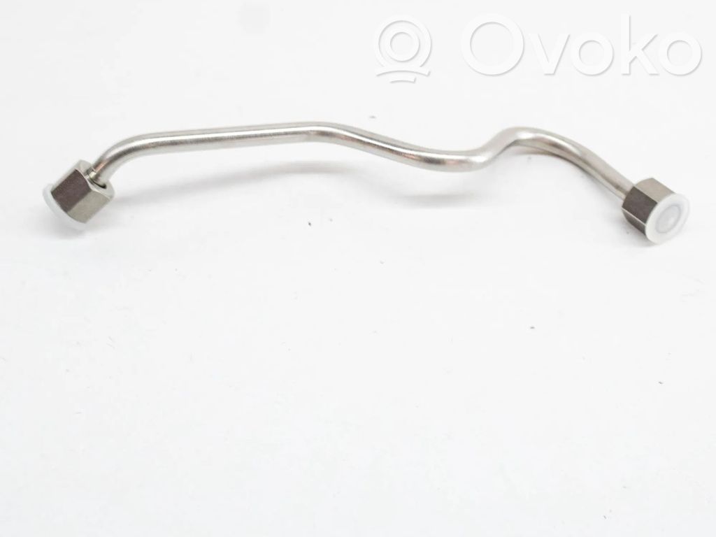 BMW 1 E81 E87 Fuel line pipe 