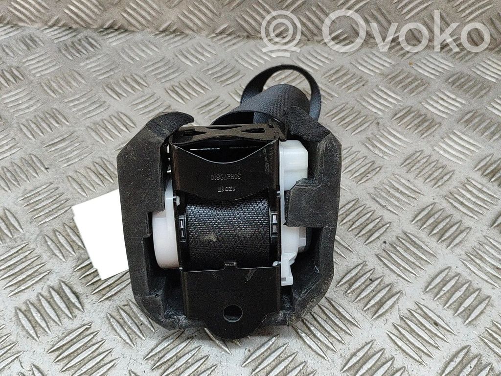 Aston Martin DB11 Cinturón trasero 