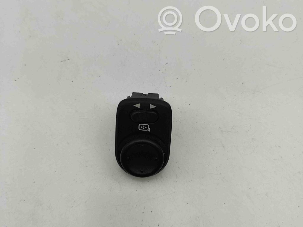 Chevrolet Camaro Wing mirror switch 