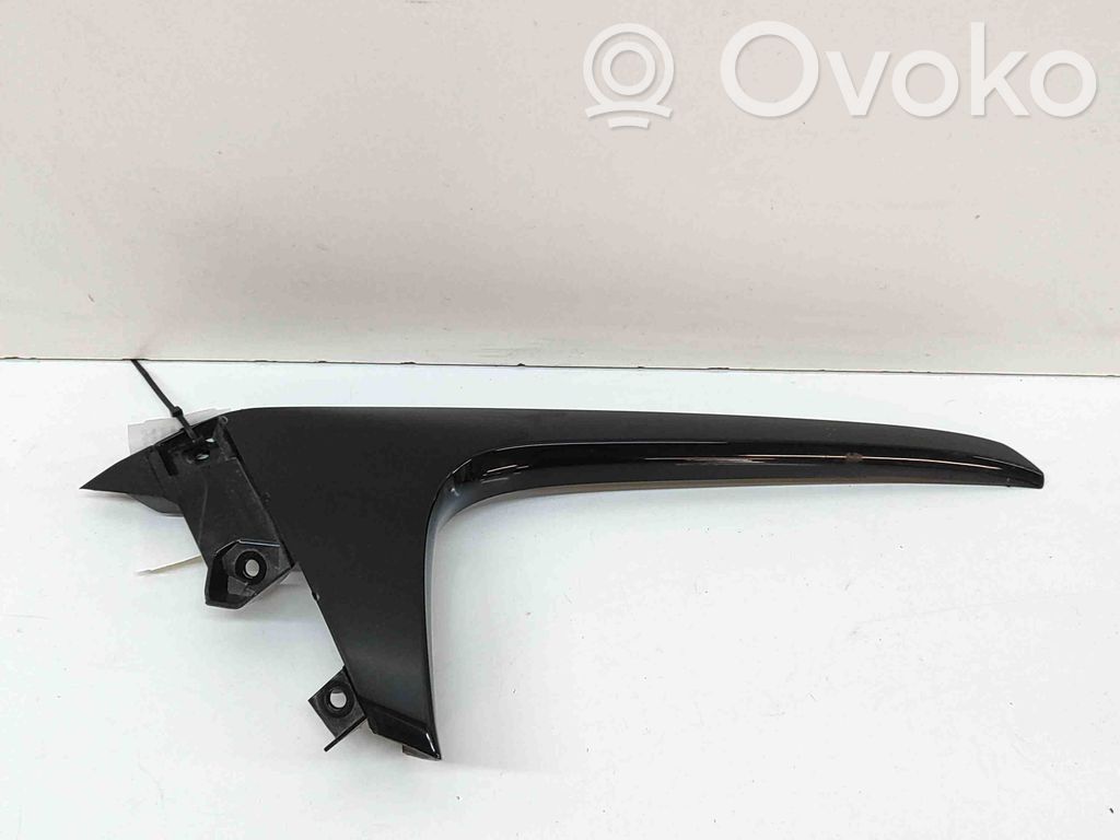Lexus NX Tailgate trim 