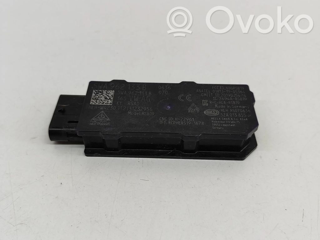 Audi RS3 8Y Antena de sistema sin llave 