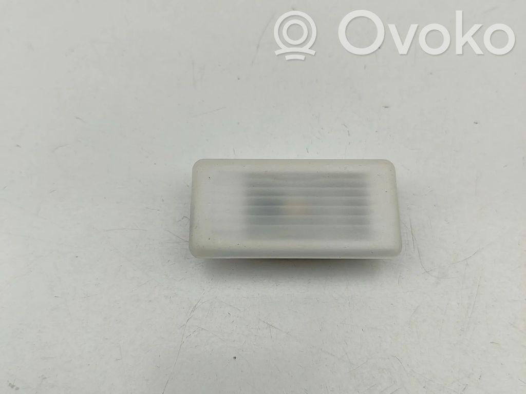 BMW 5 G60 G61 Innenraumbeleuchtung vorne 