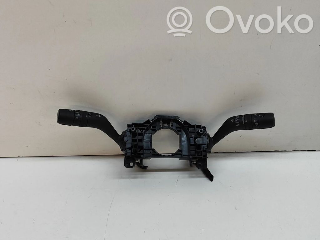 Mazda CX-30 Palanca de intermitentes 