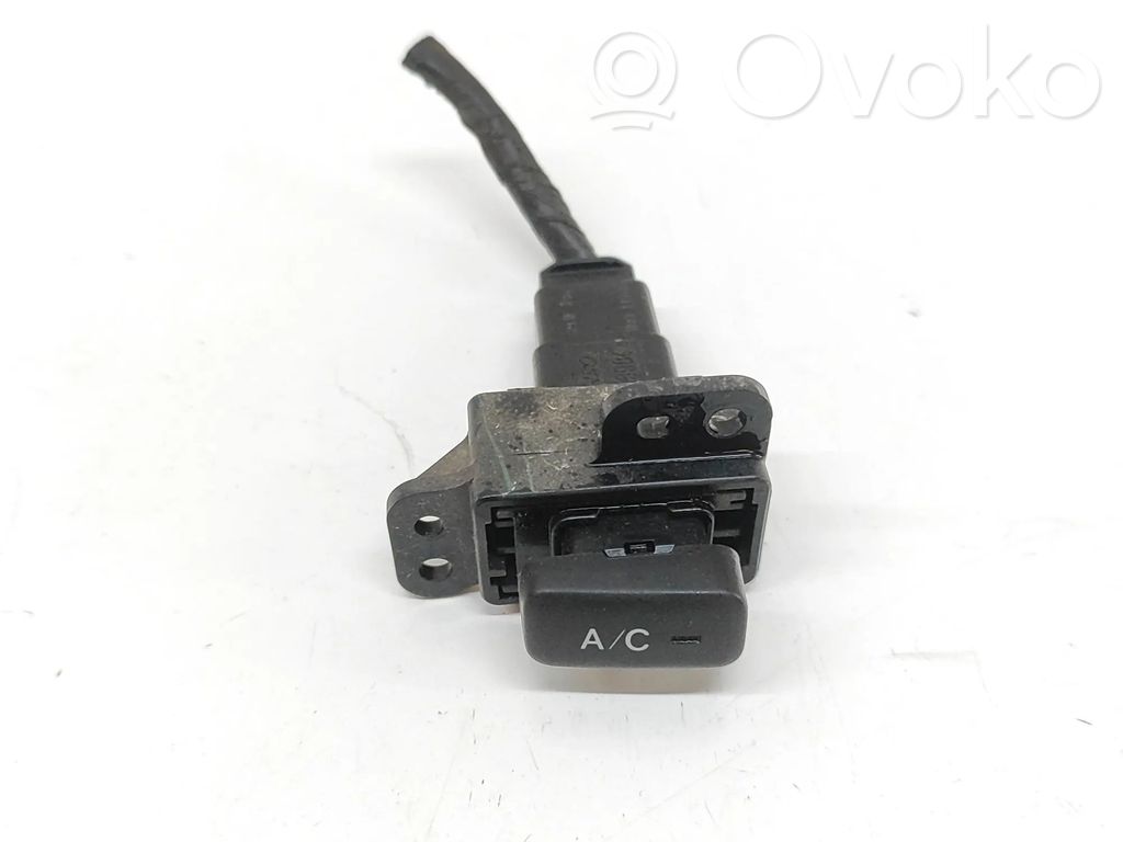 Toyota Hilux (AN10, AN20, AN30) Other switches/knobs/shifts 