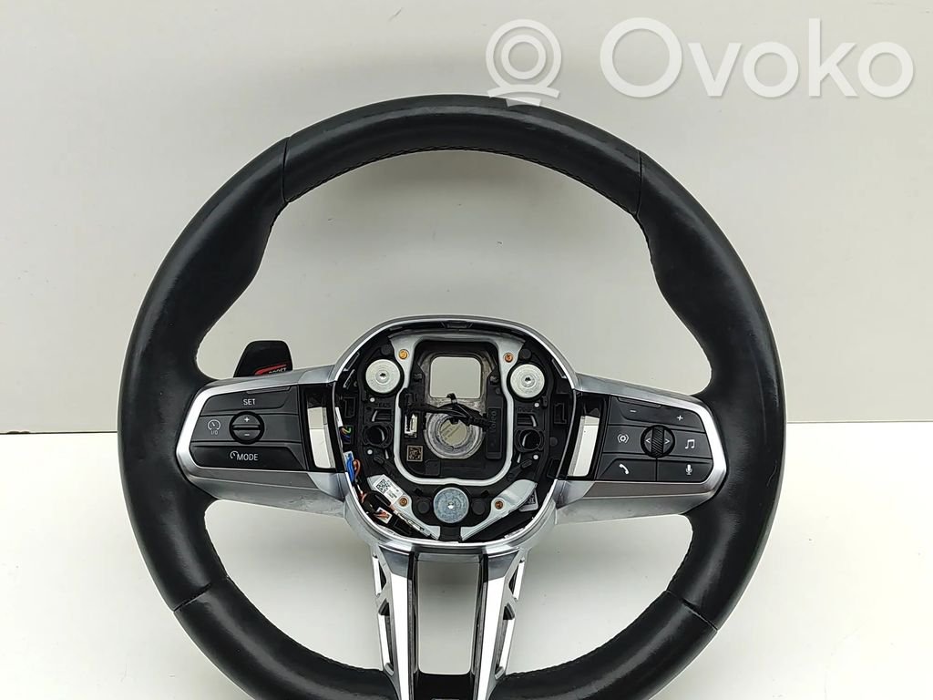 BMW iX1 Ohjauspyörä 