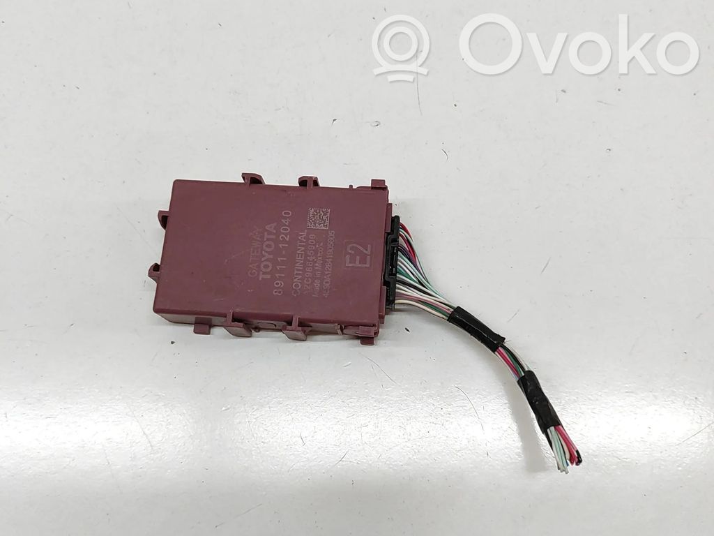 Toyota RAV 4 (XA50) Módulo de control Gateway 