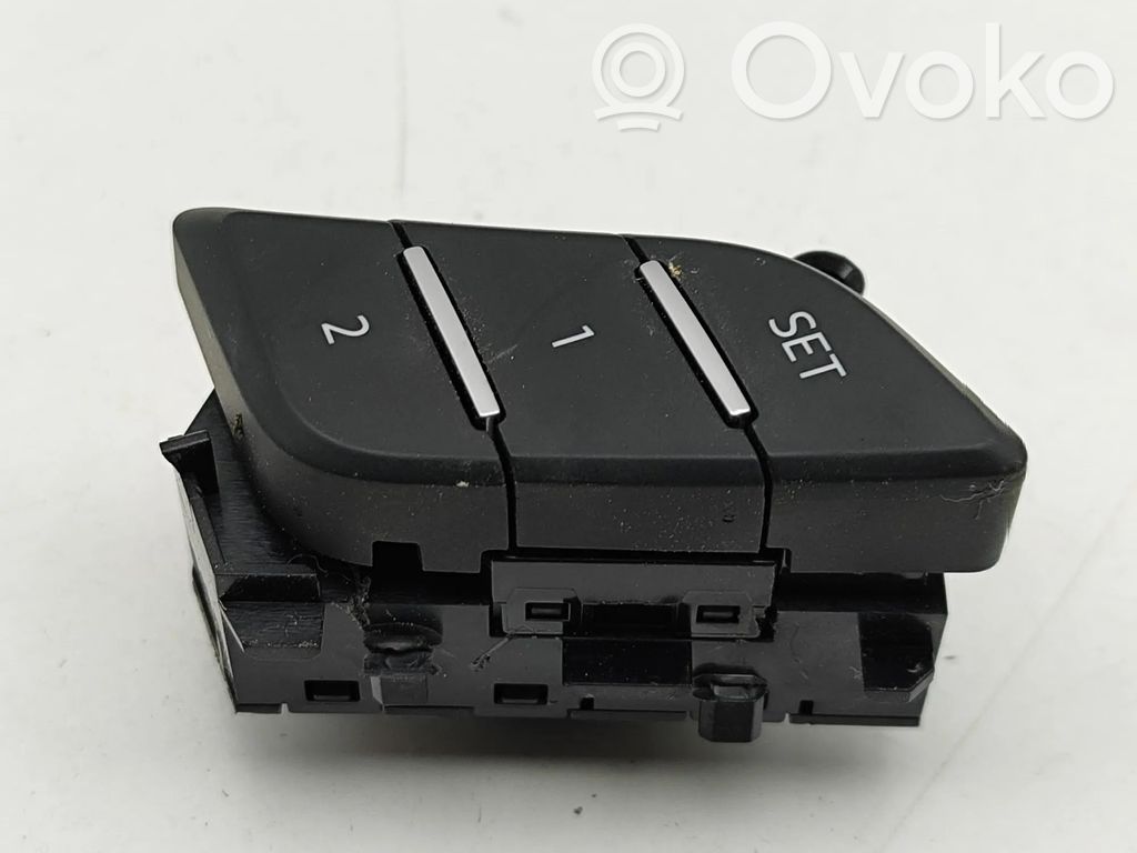 Audi Q8 Seat control switch 