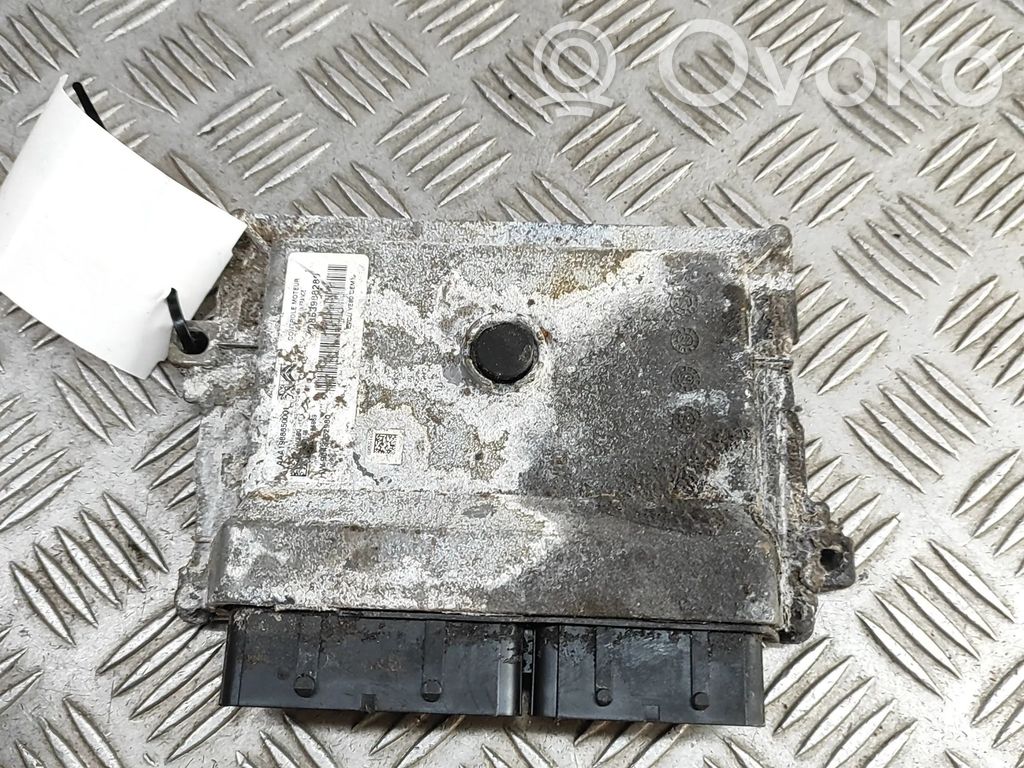 Peugeot 2008 II Engine control unit/module 