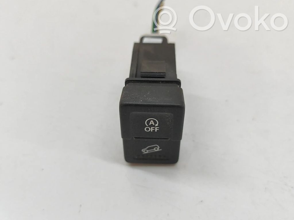 Suzuki Vitara (LY) Un conjunto de interruptores 