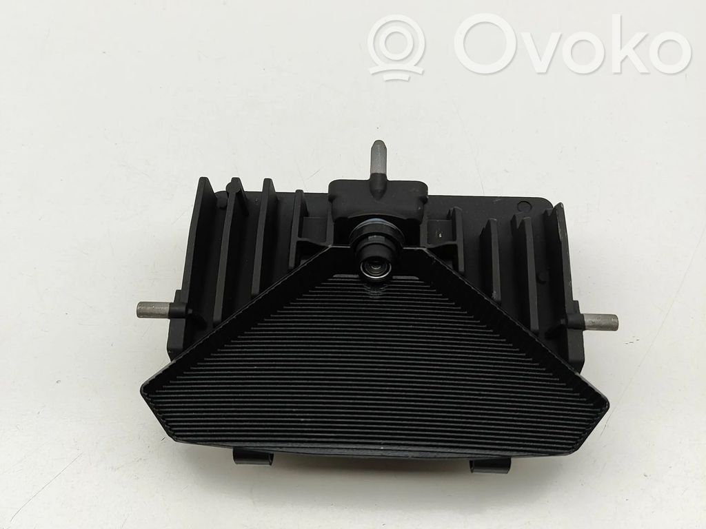 Volvo XC40 Windshield/windscreen camera 