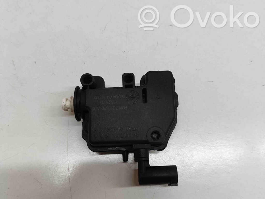 BMW 3 F30 F35 F31 Verrouillage du bouchon du réservoir de carburant