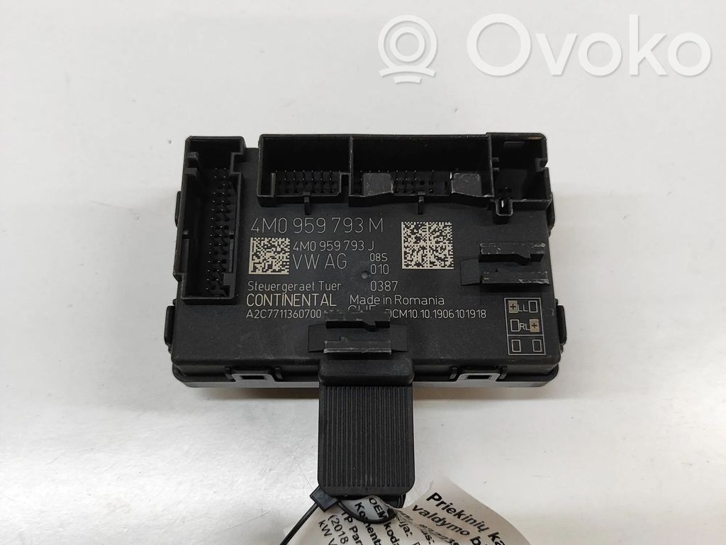 Audi e-tron Durvju vadības bloks 