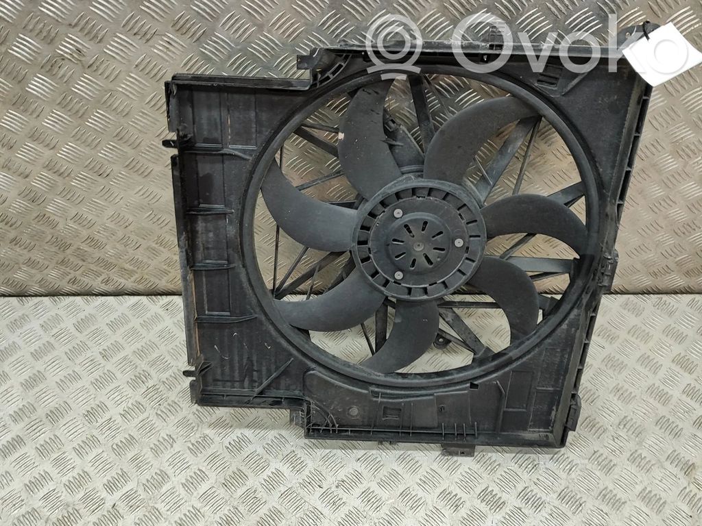 BMW X3 F25 Suport ventilator radiator 